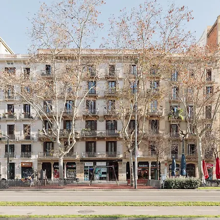 Ola Living Arc De Triomf *