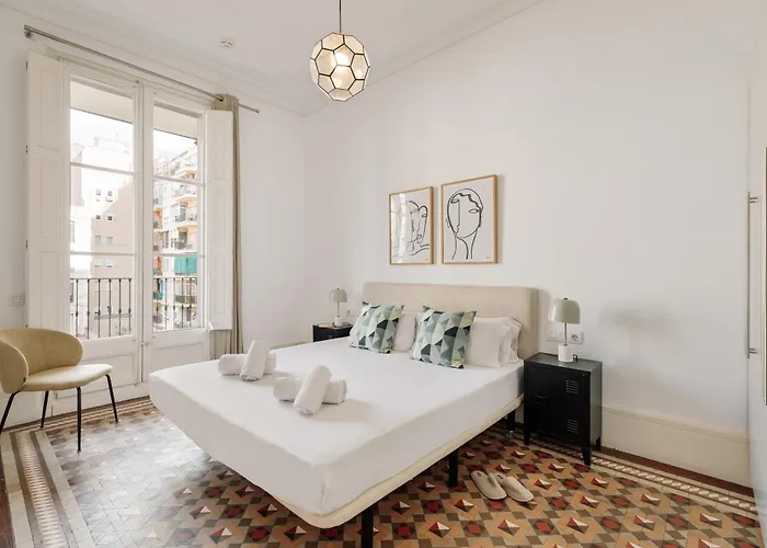 Ola Living Arc De Triomf * برشلونة